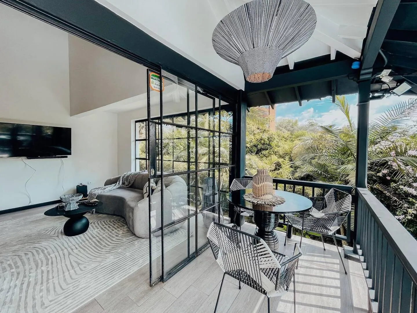 Japandi Style House 3 Bedroom & Bathtub Medellin 0*,