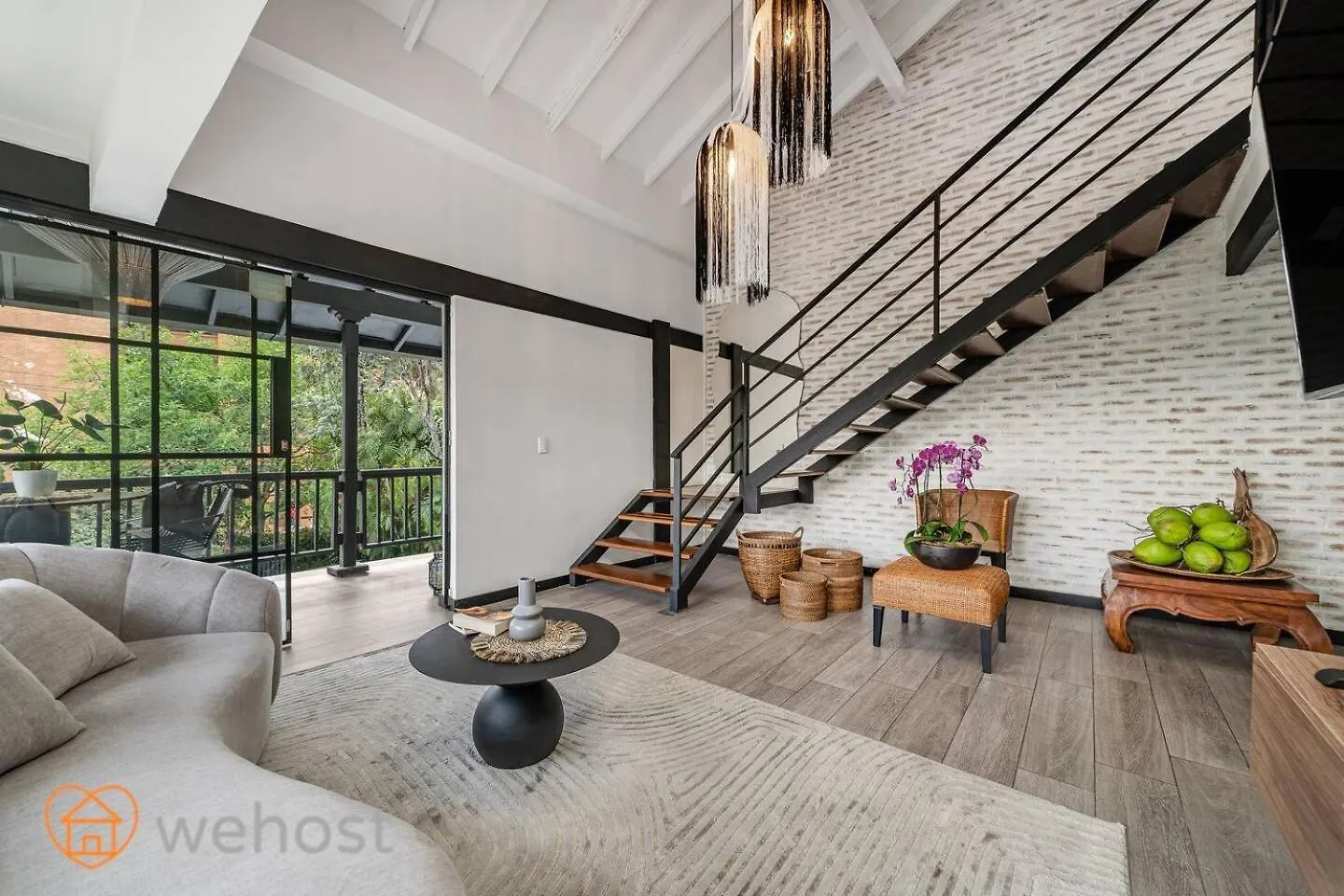 Japandi Style House 3 Bedroom & Bathtub Medellin Colombia