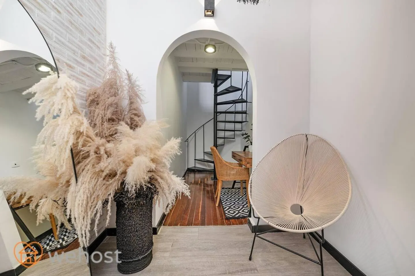 Apartment Japandi Style House 3 Bedroom & Bathtub Medellin